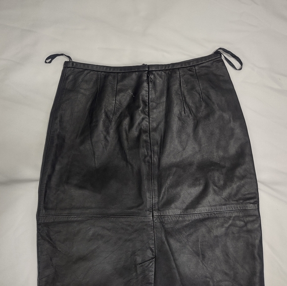 Mossimo Genuine 100% Leather Black Pencil Skirt Size 2 Back Zip Lined - Picture 6 of 9